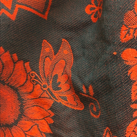 Poncho, Red and Black, Floral Hooded Hummingbird, Butterfly, Flower design, EUC - Picture 5 of 16